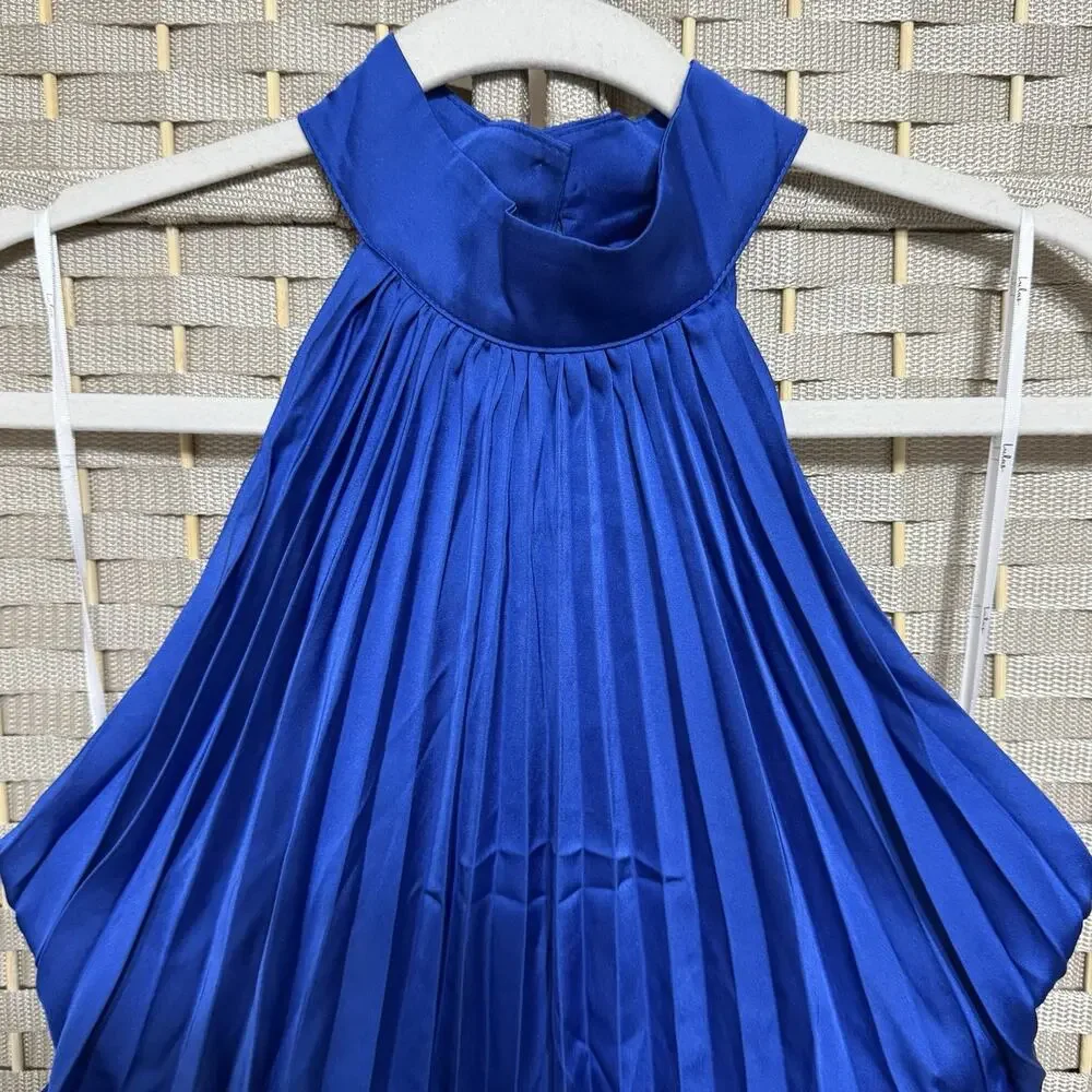 Lulus Seriously Stunning Royal Blue Satin Pleated Backless Romper Size XL NWT - Picture 4 of 11
